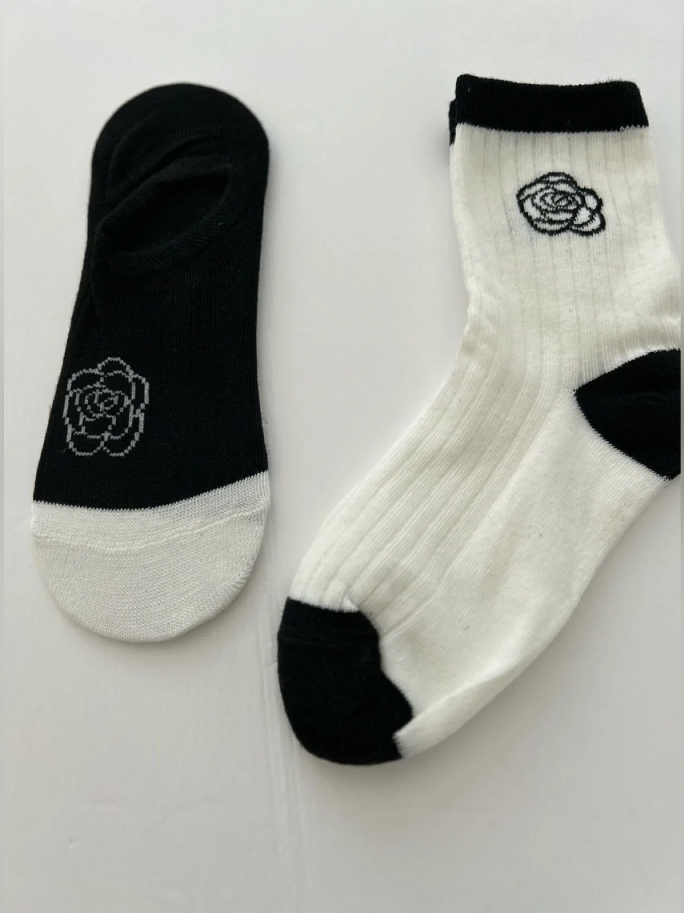 2 PAIRS CHANEL STYLE SOCKS